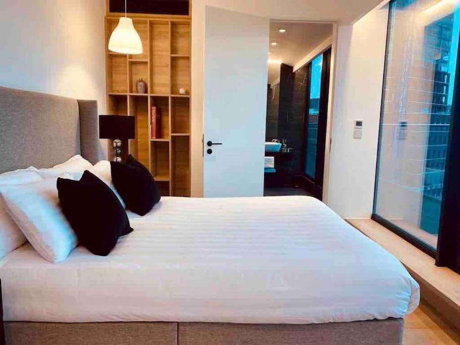 Large 3 Bed 3 Bathrooms Penthouse With Terrace And City Views In London Exteriör bild